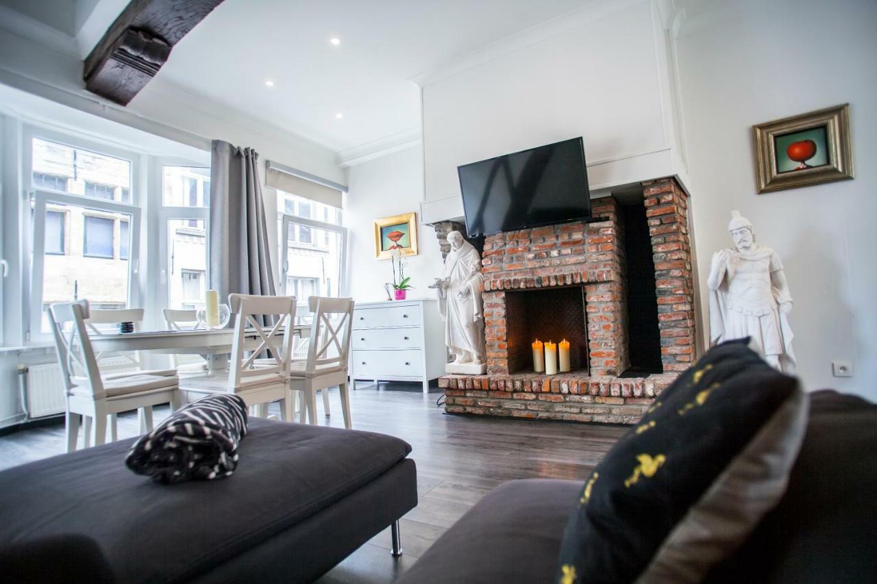 Luxury Suites Cathedral By Rikas Hotels Antwerp Exterior photo